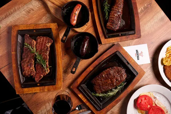 Angus Cheese Burger at Argentinian Grill, Boca Raton – $15 on the menu