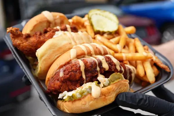 Cluck Face Nashville Hot Chicken, Boynton Beach