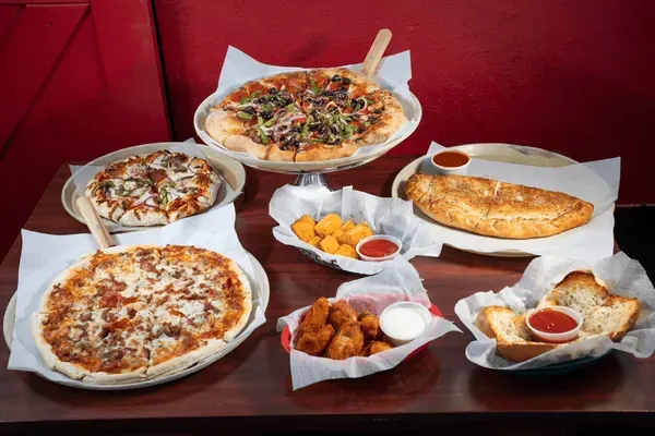 Babe's Pizza, Brandon