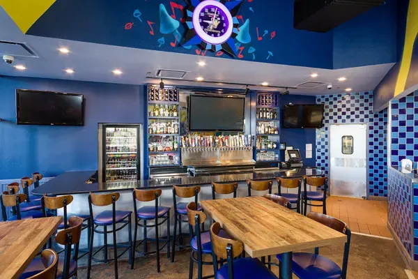Mellow Mushroom Brandon, Brandon