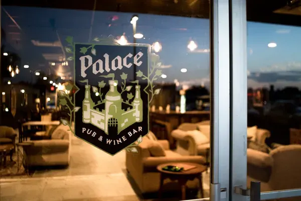 Palace Pub & Wine Bar, Cape Coral