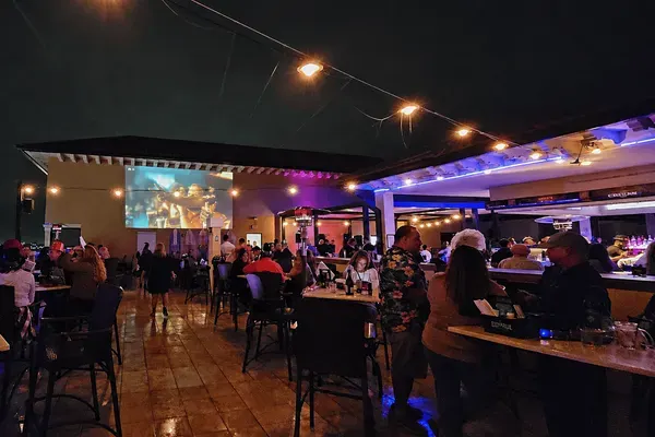 Jimmy's On The Edge, Clearwater