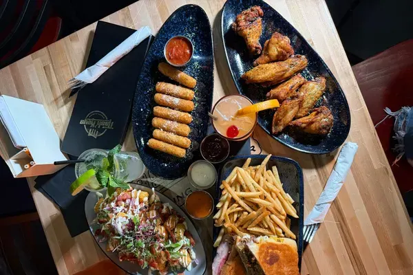 The Nash Keys Dueling Piano Bar & Restaurant, Clearwater