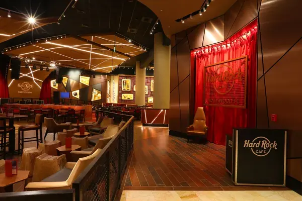 Hard Rock Sports Bar (in Seminole Hard Rock Hollywood), Davie