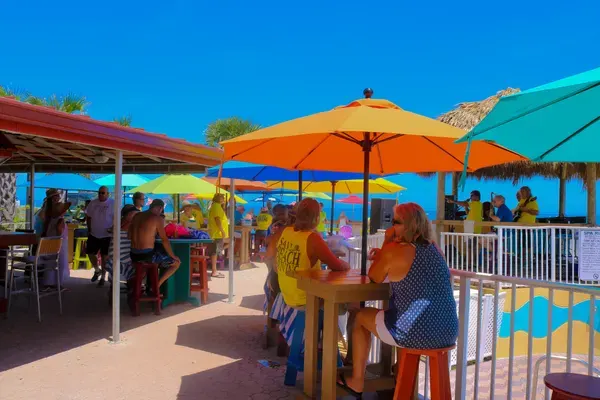 Oasis Tiki Bar & Grill, Daytona Beach