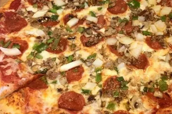 Authentic New York Cheese Pizza at Amore Brick Oven Pizza, Fort Myers – $12 on the menu