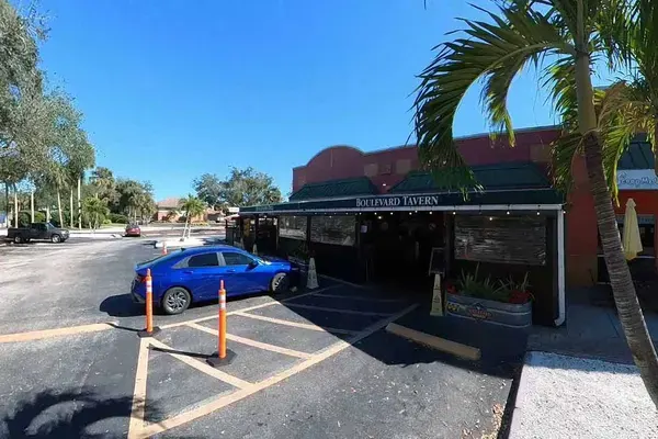 Garden Salad at Boulevard Deli And Tavern, Fort Myers – $10 on the menu