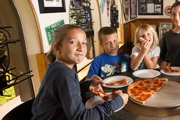 Large at Buckett's Wings & More, Fort Myers – $1 on the menu