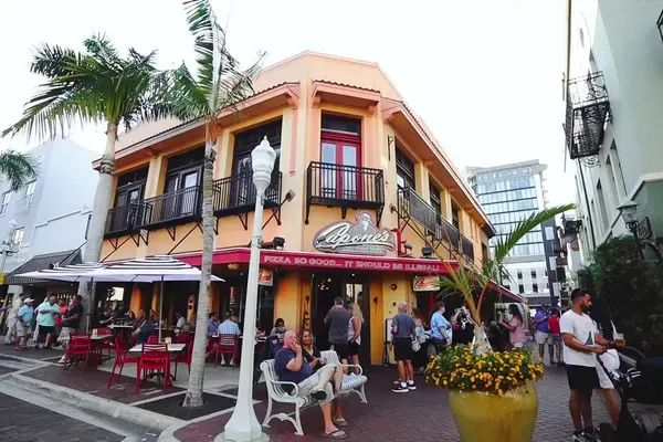 9'' Custom Pizza at Capone's Coal Fired Pizza, Fort Myers – $11 on the menu