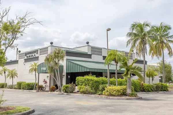 Coffee 10 at University Grill, Fort Myers