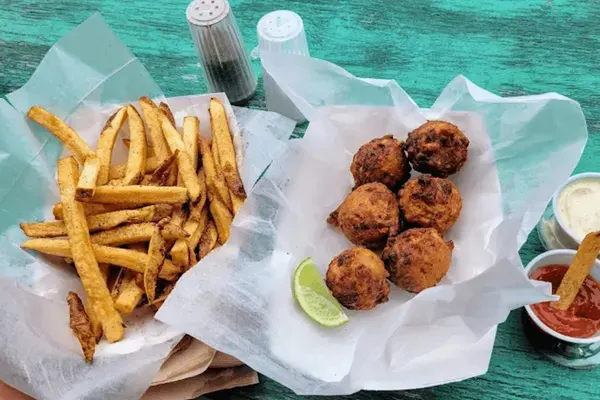 B.O.'s Fish Wagon, Key West