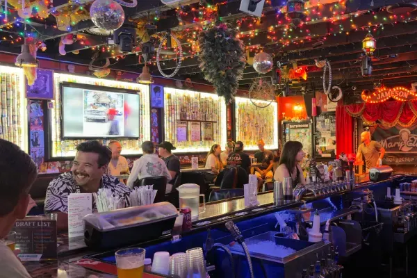 Mary Ellen's Bar & Restaurant With Bad Boy Burrito, Key West