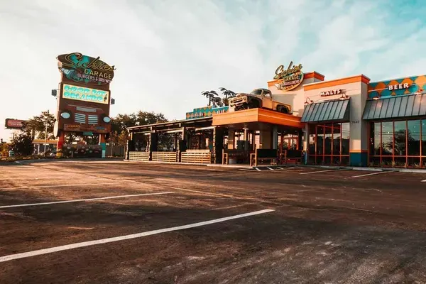 Sickies Garage Burgers & Brews, Kissimmee