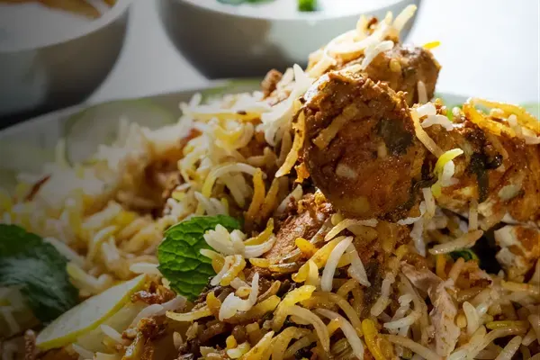 Aroma Indian Cuisine & Bar, Largo