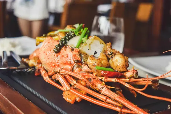 Roosterfish Grill, Largo