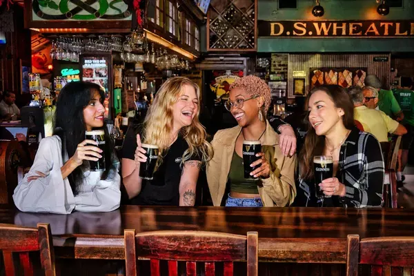 Meg O’Malley's Restaurant & Irish Pub, Melbourne