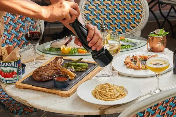 Mercato Di Mare Ocean Drive, Miami Beach