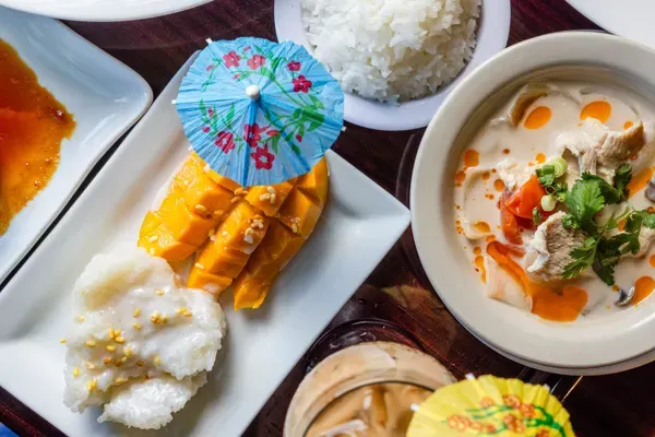 Sawaddee Thai & Sushi Restaurant, Miami Beach