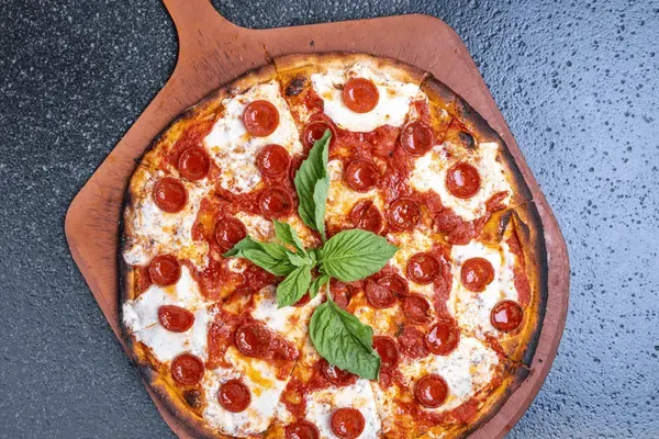 Anthony's Coal Fired Pizza & Wings, Miami