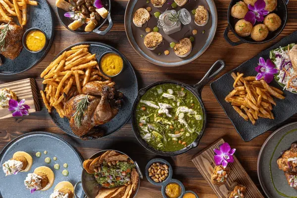 Ave By Divino, Miami