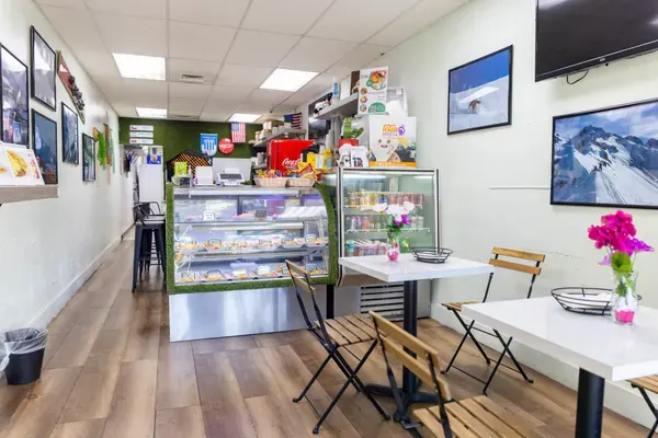 Dale Arepa Bar & Healthy Bistro Miami, Miami