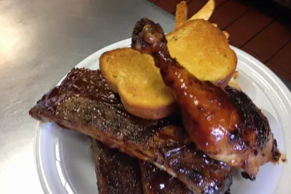 Harvey's BBQ Kitchen, Miami