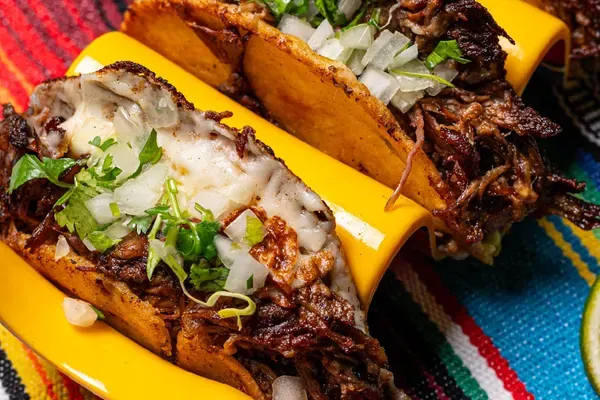Los Chingones Mexican Grill, Miami