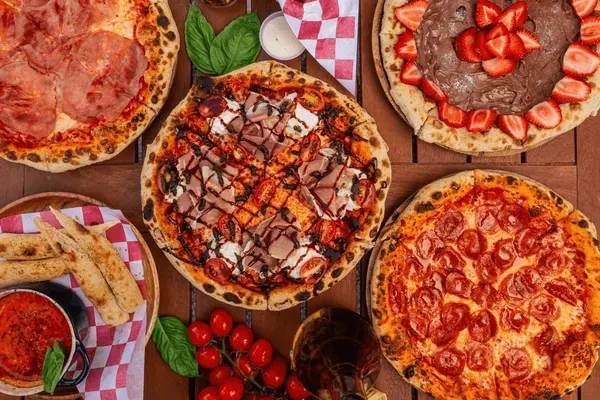 Pia's Not Just Pizza, Miami