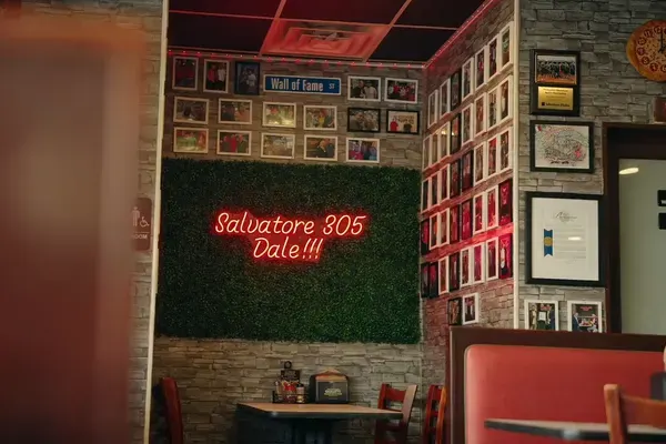 Salvatore Pizza & Pasta, Miami