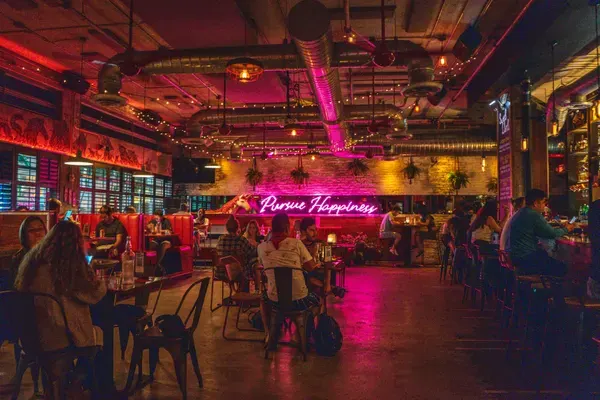 Sweet Liberty, Miami