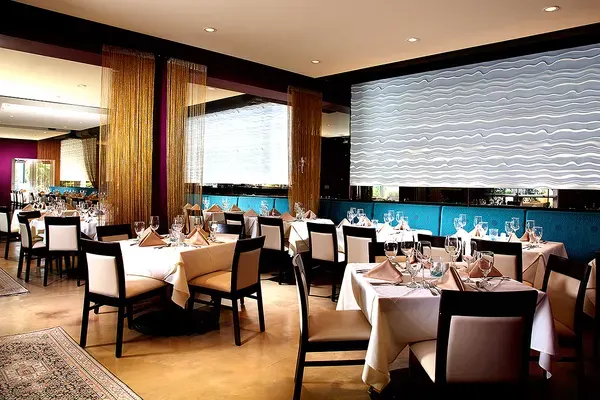 Bha Bha Persian Bistro, Naples