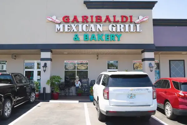 Garibaldi Bakery and Mexican Restaurant, Naples