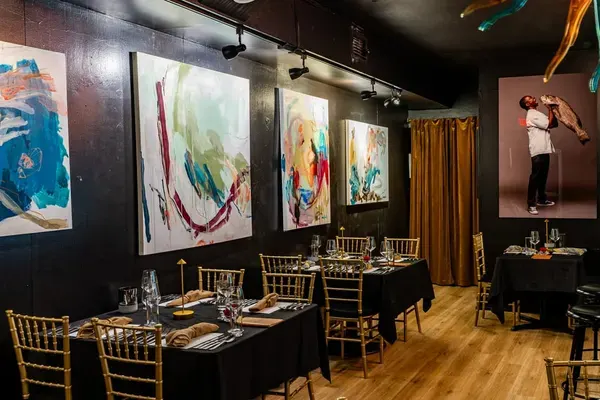 Hyde N Chic Restaurant, Naples