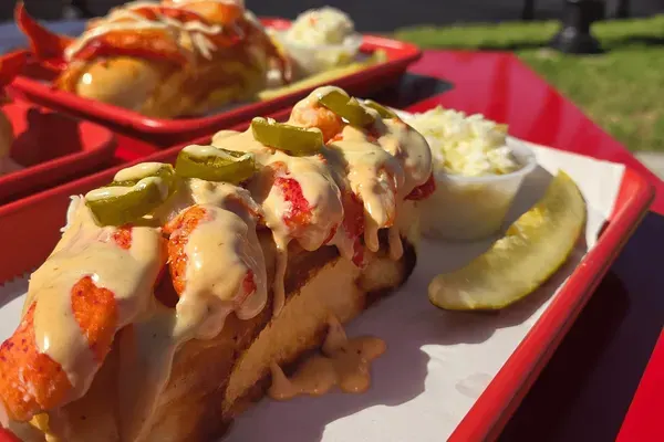 Mystic Lobster Roll Co - Naples, Vanderbilt Shoppes, Naples