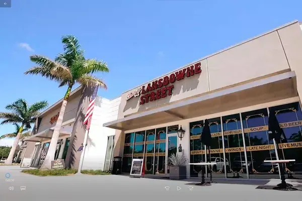 Shea’S Lansdowne Street, Naples