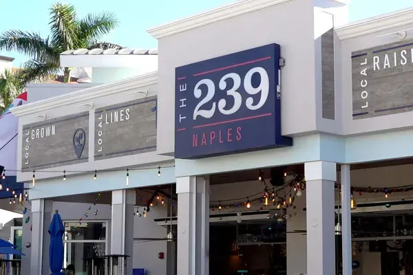 The 239, Naples