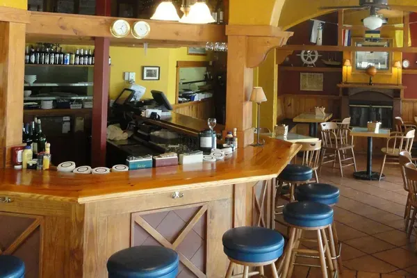 The Village Pub, Naples