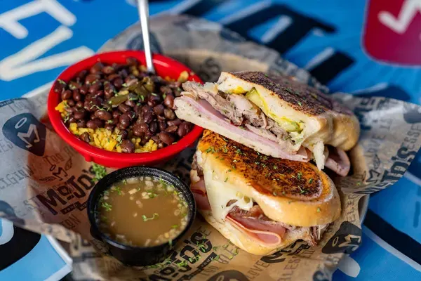 Mojo's-Food. Music. Soul. (Ocala Location), Ocala