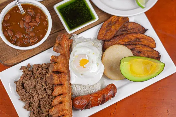 Bandeja Paisa Latin Restaurant Orlando, Orlando
