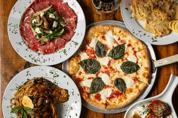 Cucina Pizza & Bar, Orlando