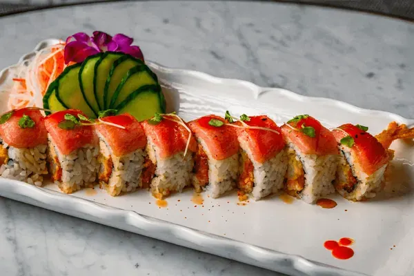 Hand Roll HH at Neveyah Sushi & Thai Restaurant, Orlando – $4 on the menu
