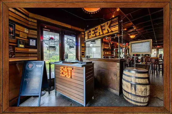 Teak Neighborhood Grill, Orlando