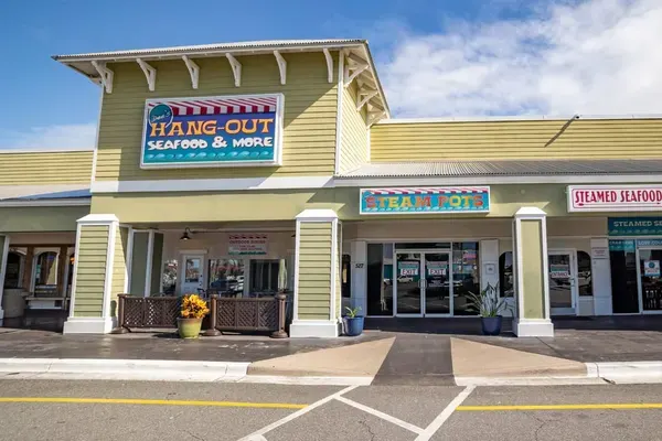 Dee's Hangout, Panama City Beach