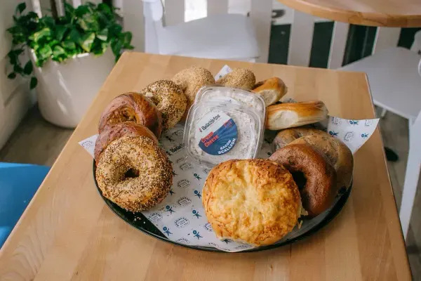 Bagelheads, Pensacola