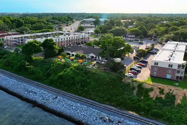 Calvert's In The Heights, Pensacola