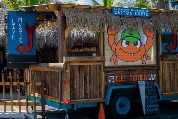 Captain Curt's Crab & Oyster Bar, Sarasota