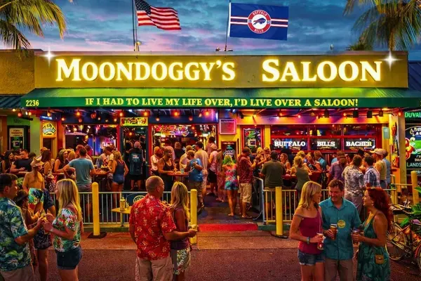 Moondoggy's Saloon, Sarasota