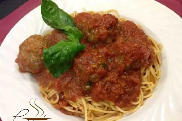 Little Neck Clams Over Linguini at Poppys Italiano, St. Augustine – $30 on the menu