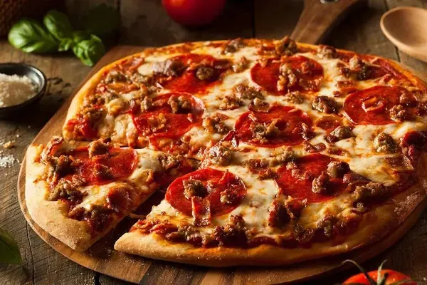 Cheese Slice at Vinny's Pizza, St. Augustine – $2.75 on the menu