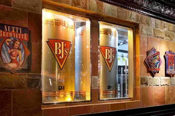 BJ's Restaurant & Brewhouse, Tallahassee